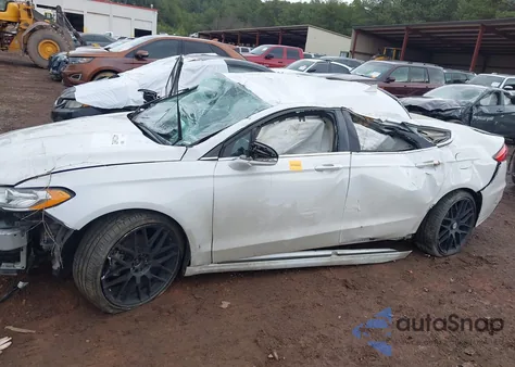 2020 Ford Fusion Sel z USA, uszkodzony, nr VIN 3FA6P0CD7LR196498